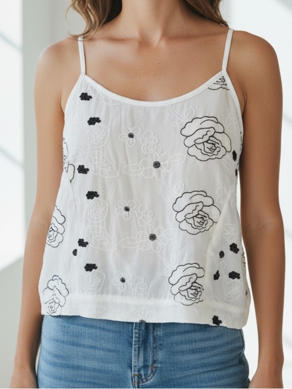 White Floral Embroidered Spaghetti-Strap Cami One Way